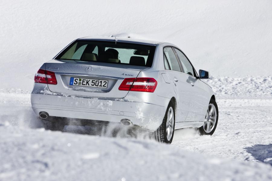 Mercedes-Benz E-Class 4Matic 2009 года  (фото 18 из 43)